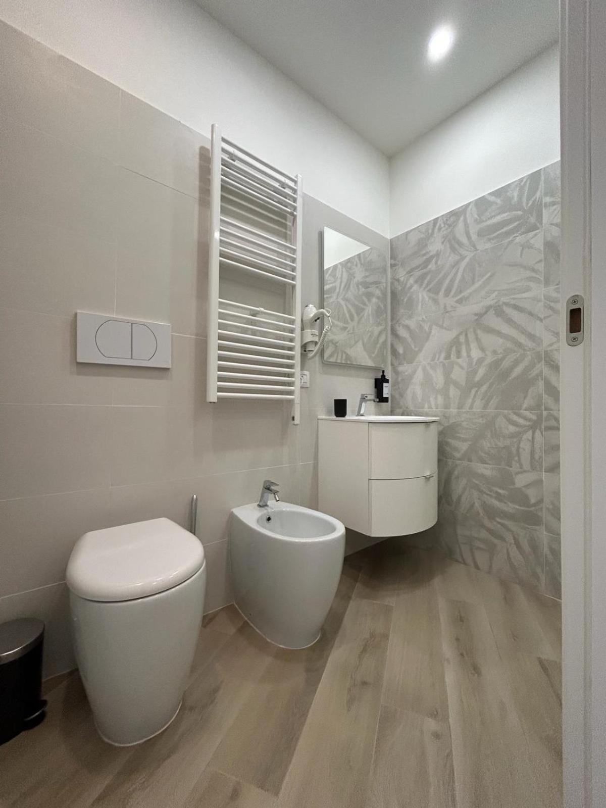 Appartement Modern Mm3 Afforifn Only 15 Min From Duomo